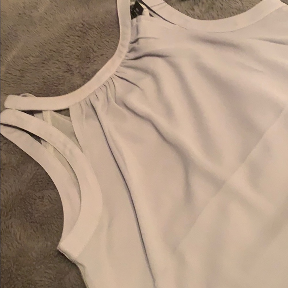 shirt - Picture 2 of 3